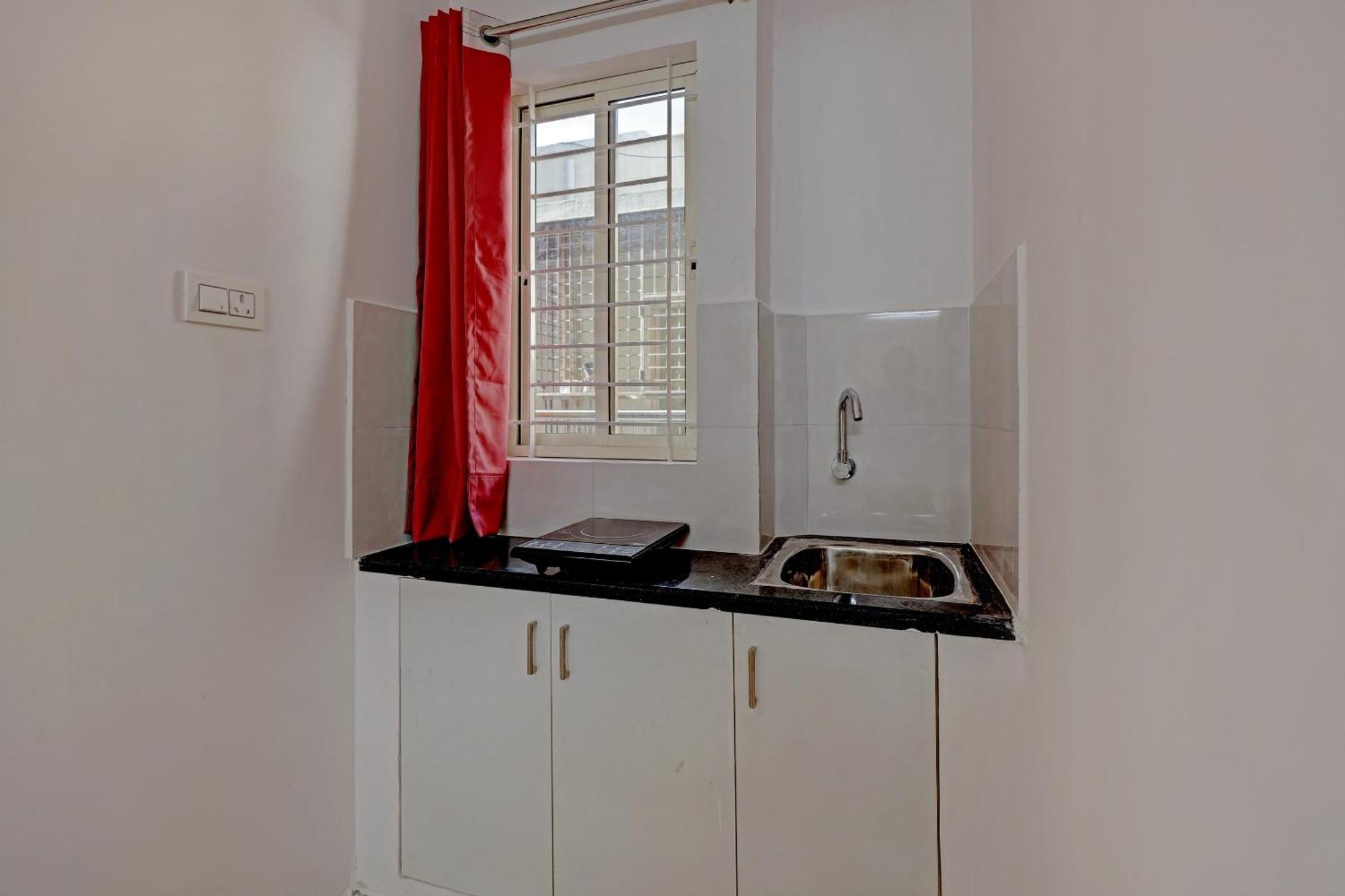 Hotel O Home Compact Studio Kr Puram Near Phoenix Marketcity Bangalore Buitenkant foto