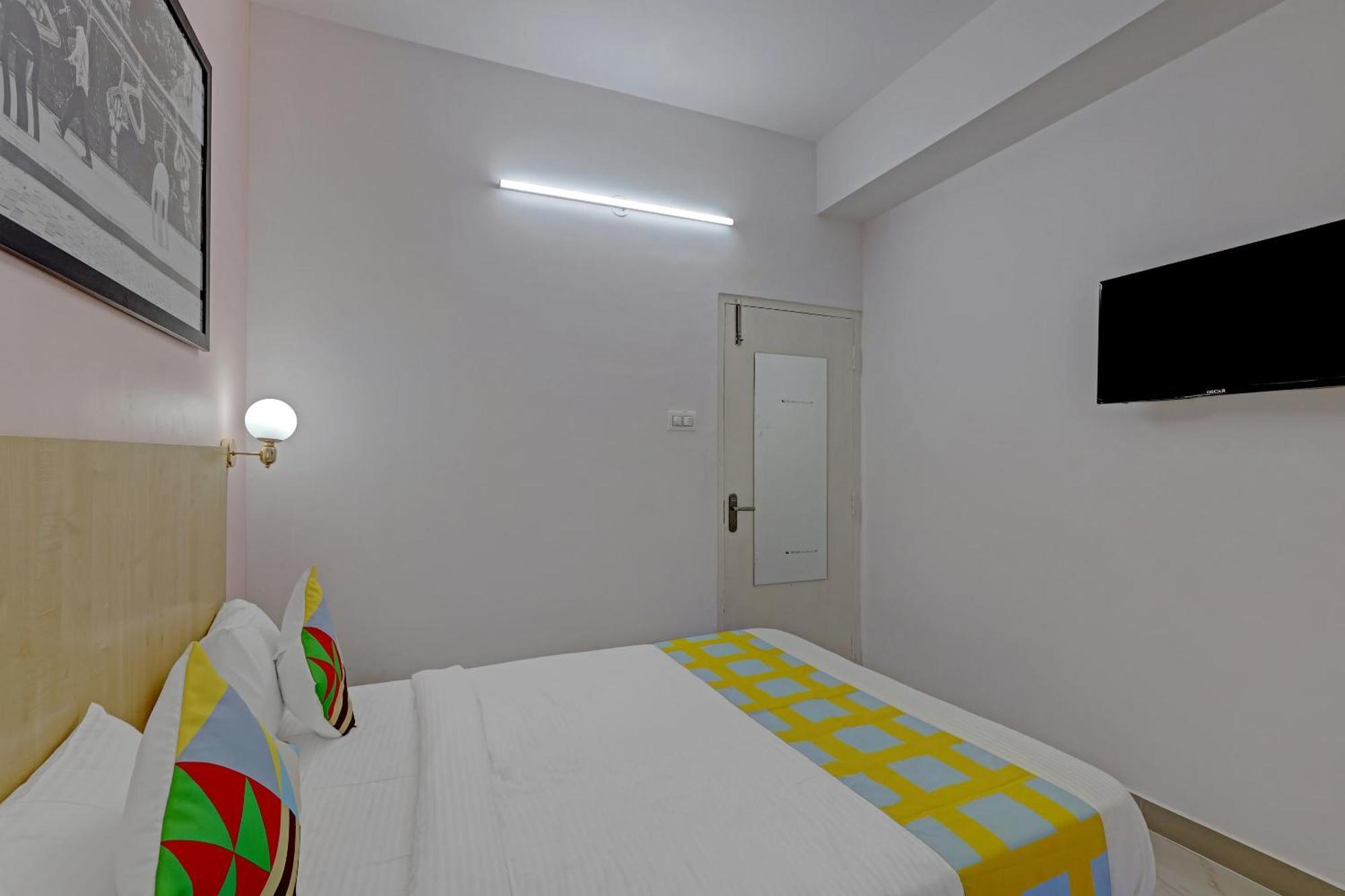 Hotel O Home Compact Studio Kr Puram Near Phoenix Marketcity Bangalore Buitenkant foto