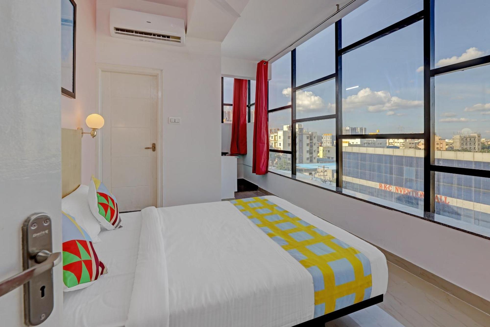 Hotel O Home Compact Studio Kr Puram Near Phoenix Marketcity Bangalore Buitenkant foto